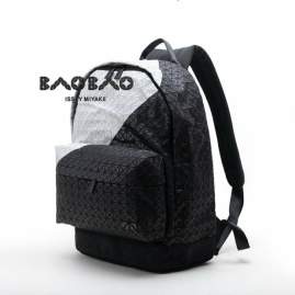 Picture of Issey Miyake Handbags _SKUfw165680478fw
